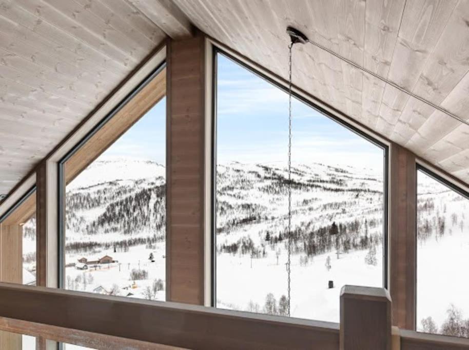 Flygende Utsiktshytte Med Magisk Utsikt Sogndal Exterior photo