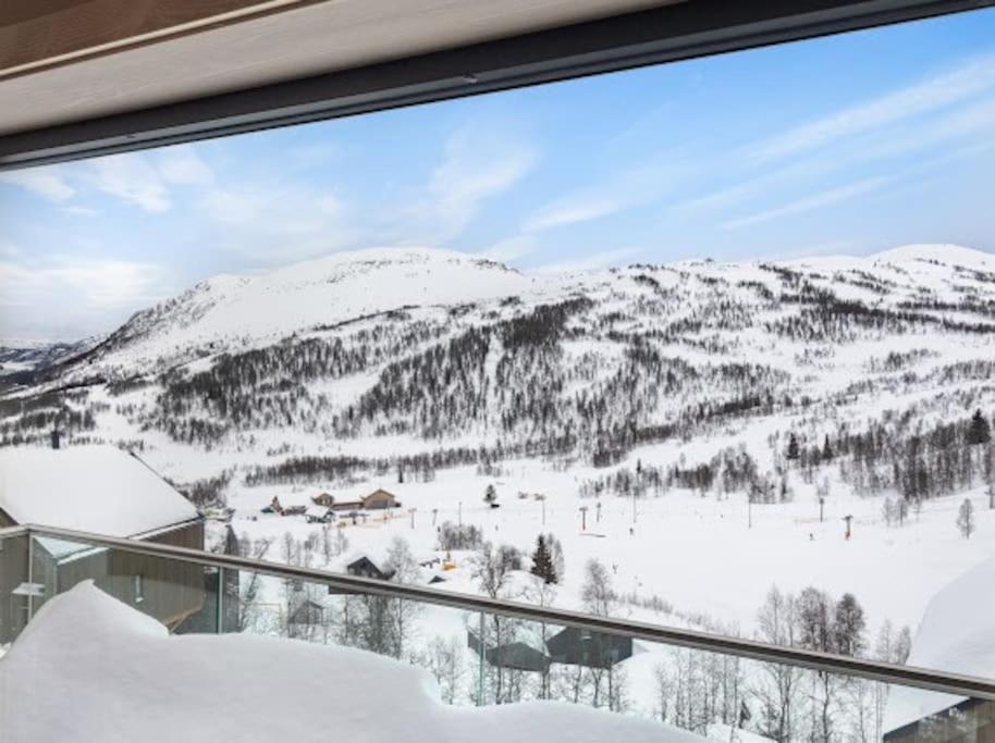 Flygende Utsiktshytte Med Magisk Utsikt Sogndal Exterior photo